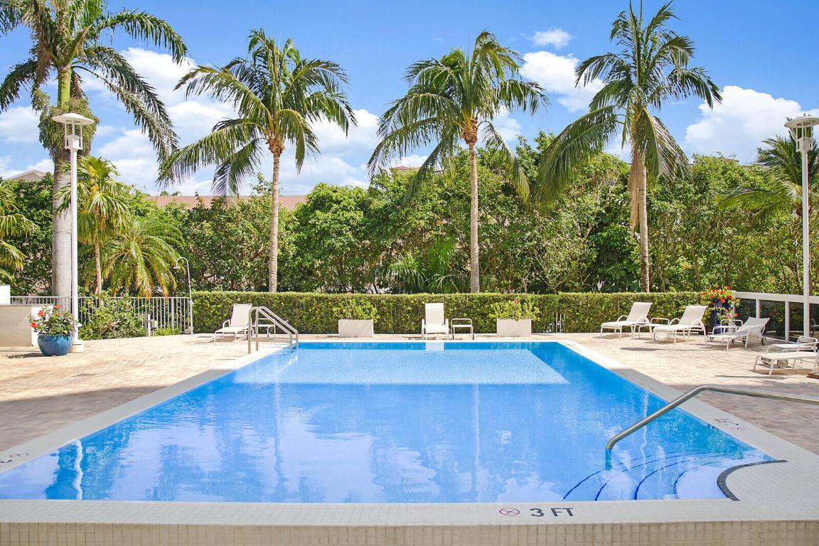 VILLA LOFTS CONDO - Residential