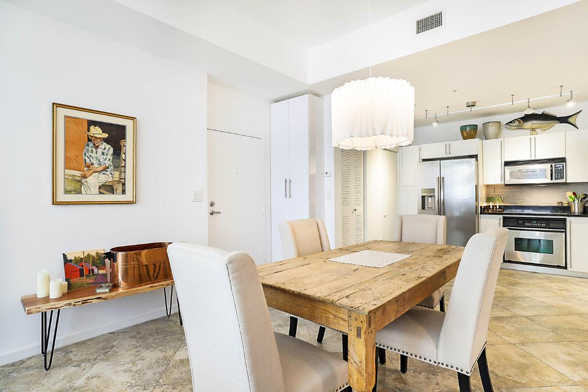 VILLA LOFTS CONDO - Residential