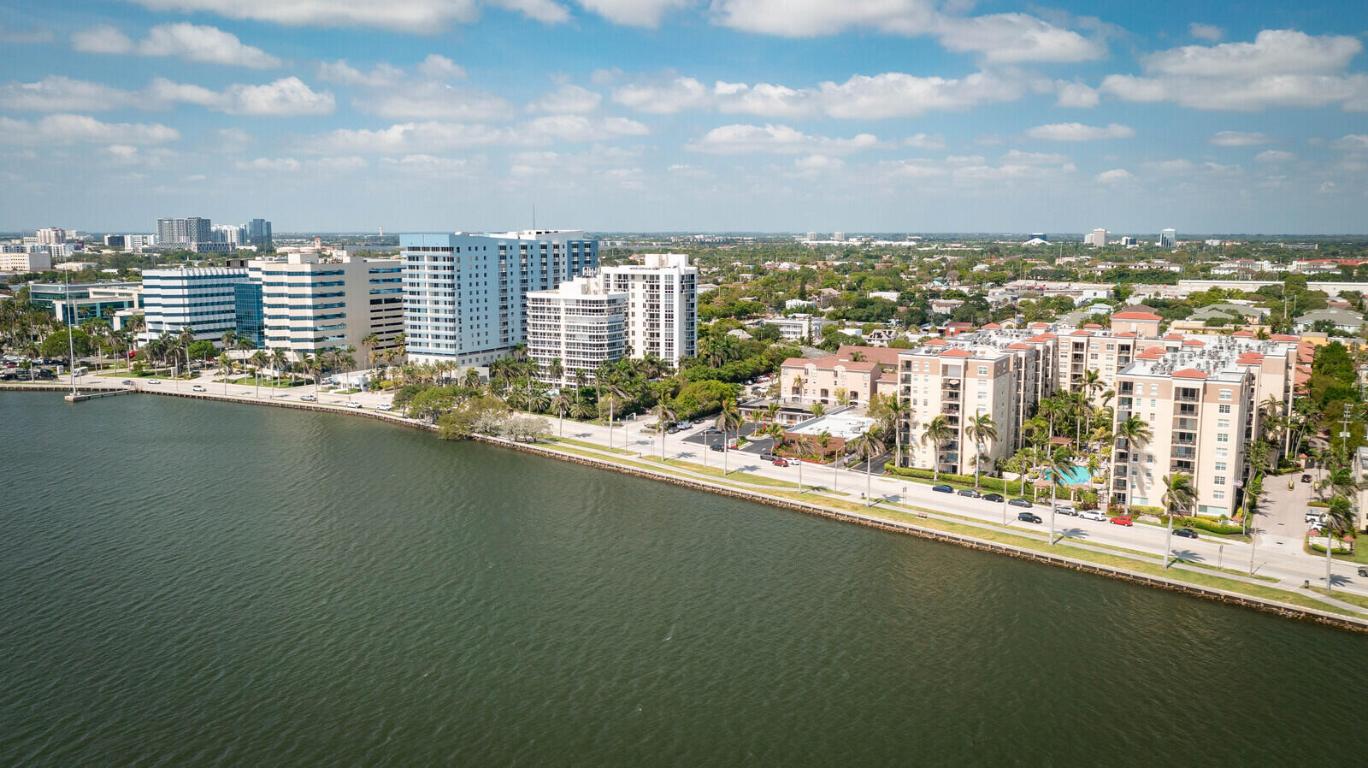 VILLA LOFTS CONDO - Residential