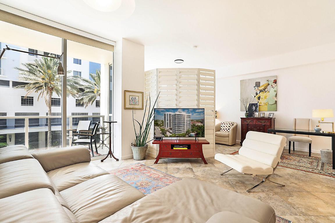 VILLA LOFTS CONDO - Residential