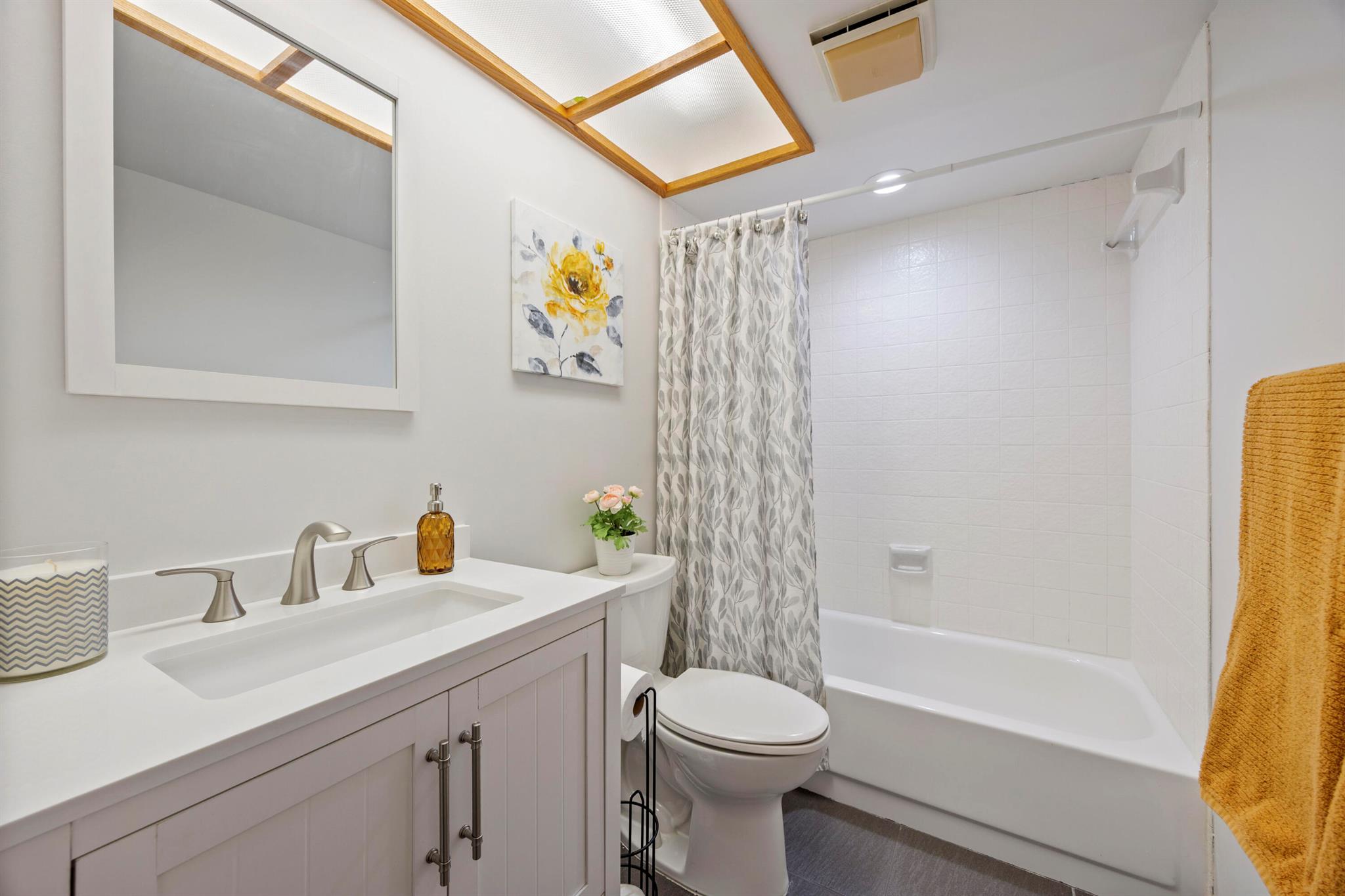 ASPEN GLEN -INDIAN SPRING - Residential