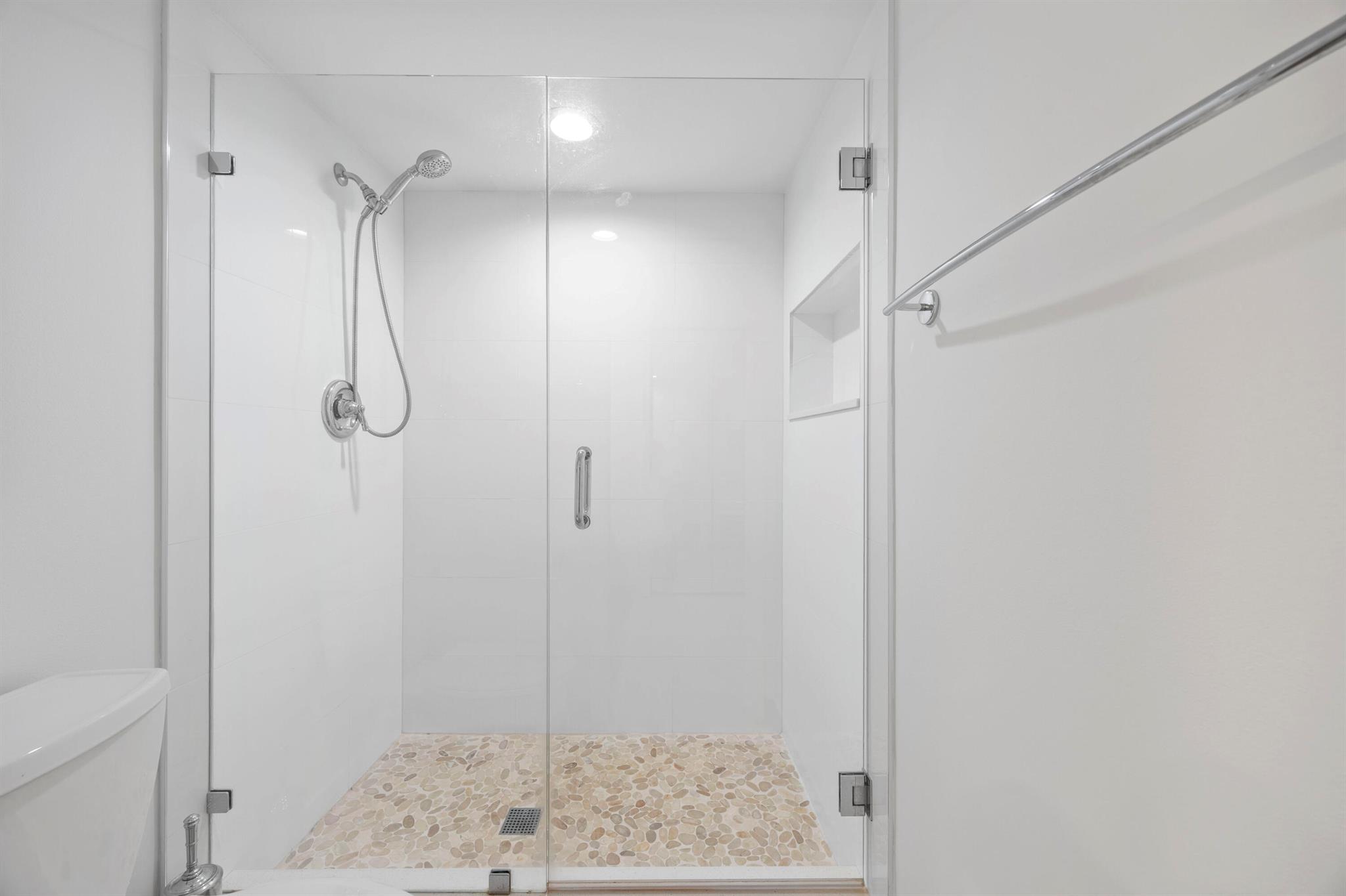 ASPEN GLEN -INDIAN SPRING - Residential