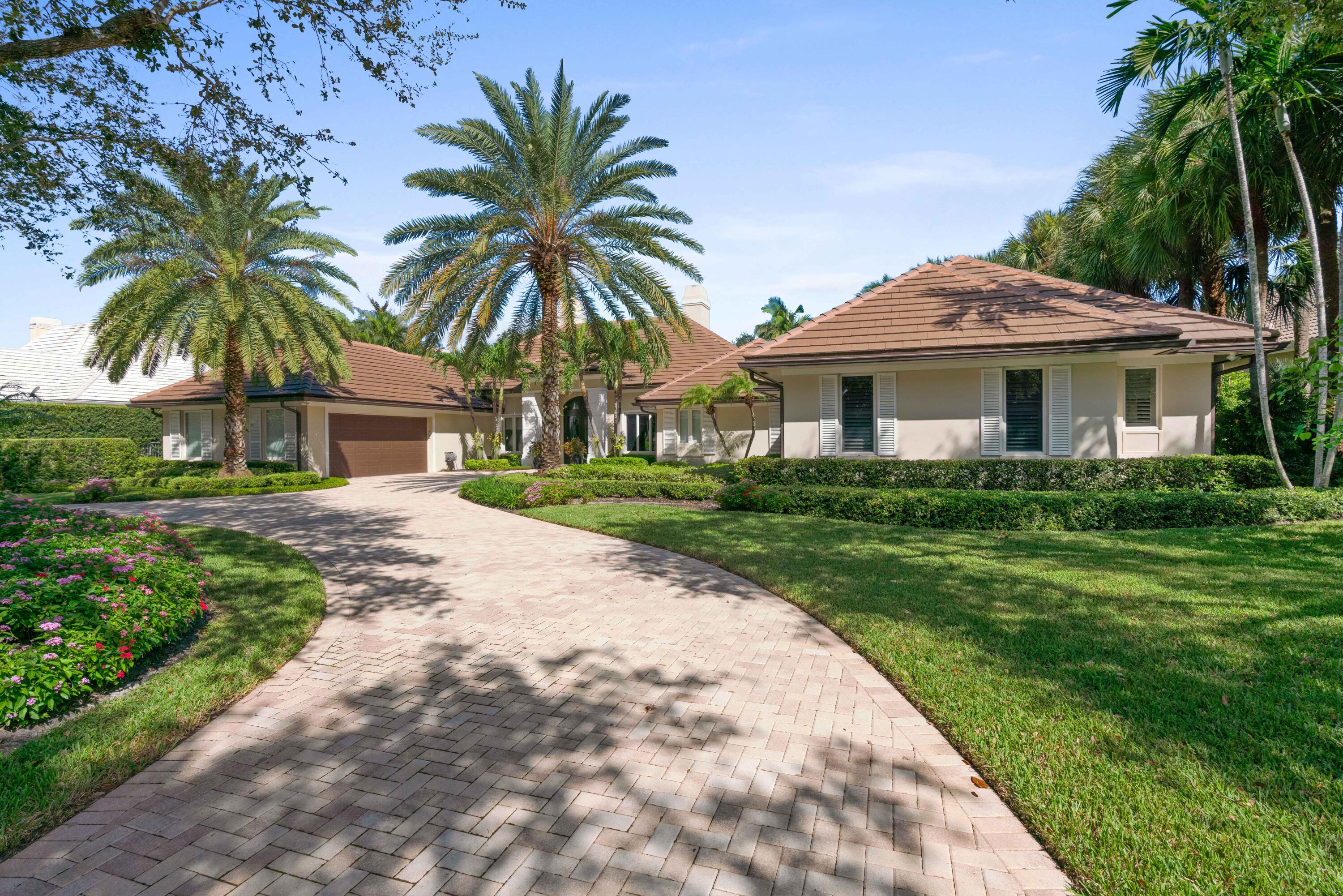 Admirals Cove - Residential