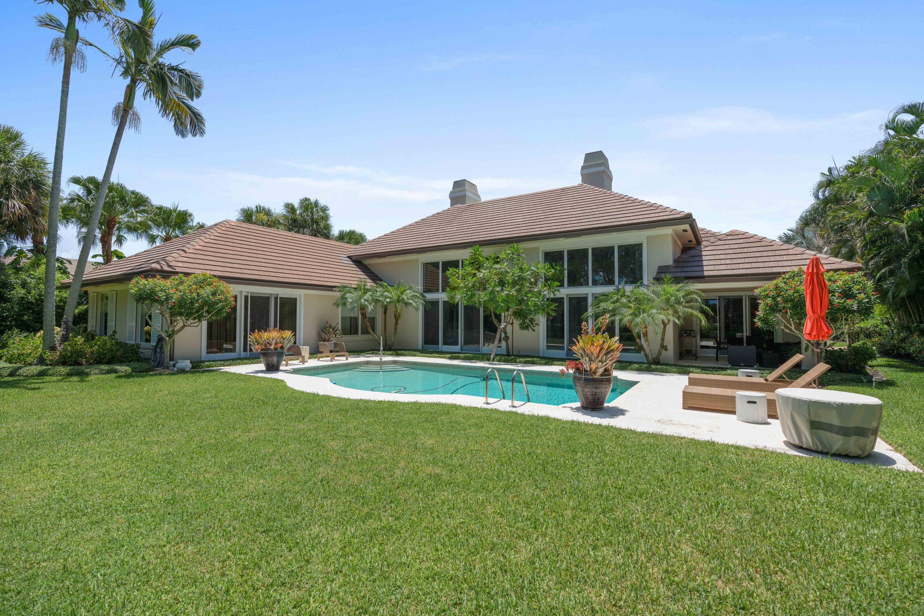 Admirals Cove - Residential