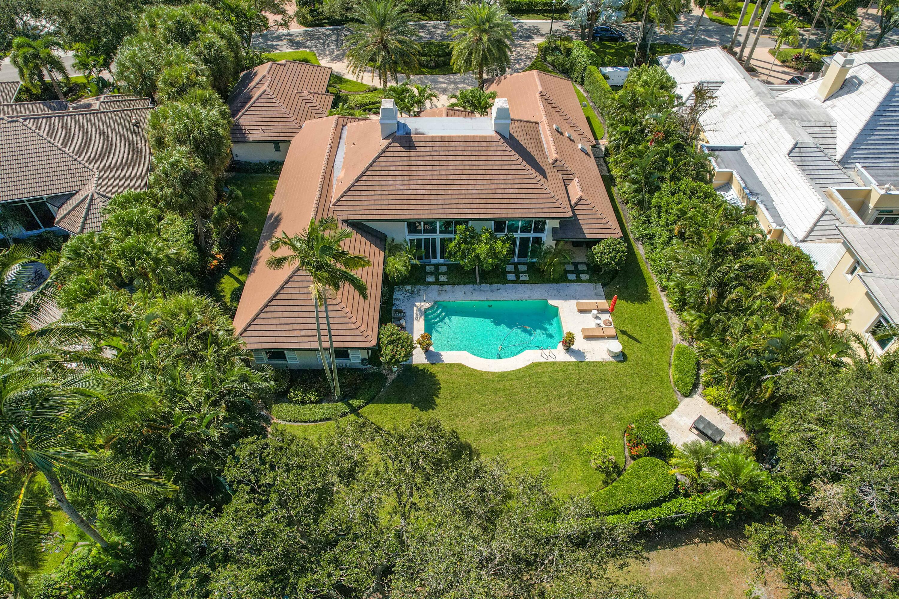 Admirals Cove - Residential