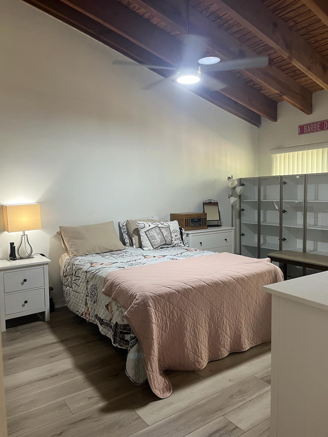Pembroke Lakes - Residential
