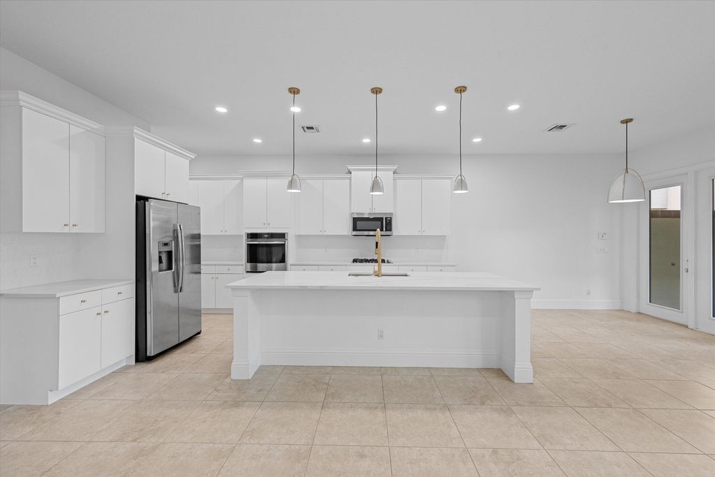 Photo of 6020 Curie Place, Palm Beach Gardens, FL 33418 (MLS # B26030499)