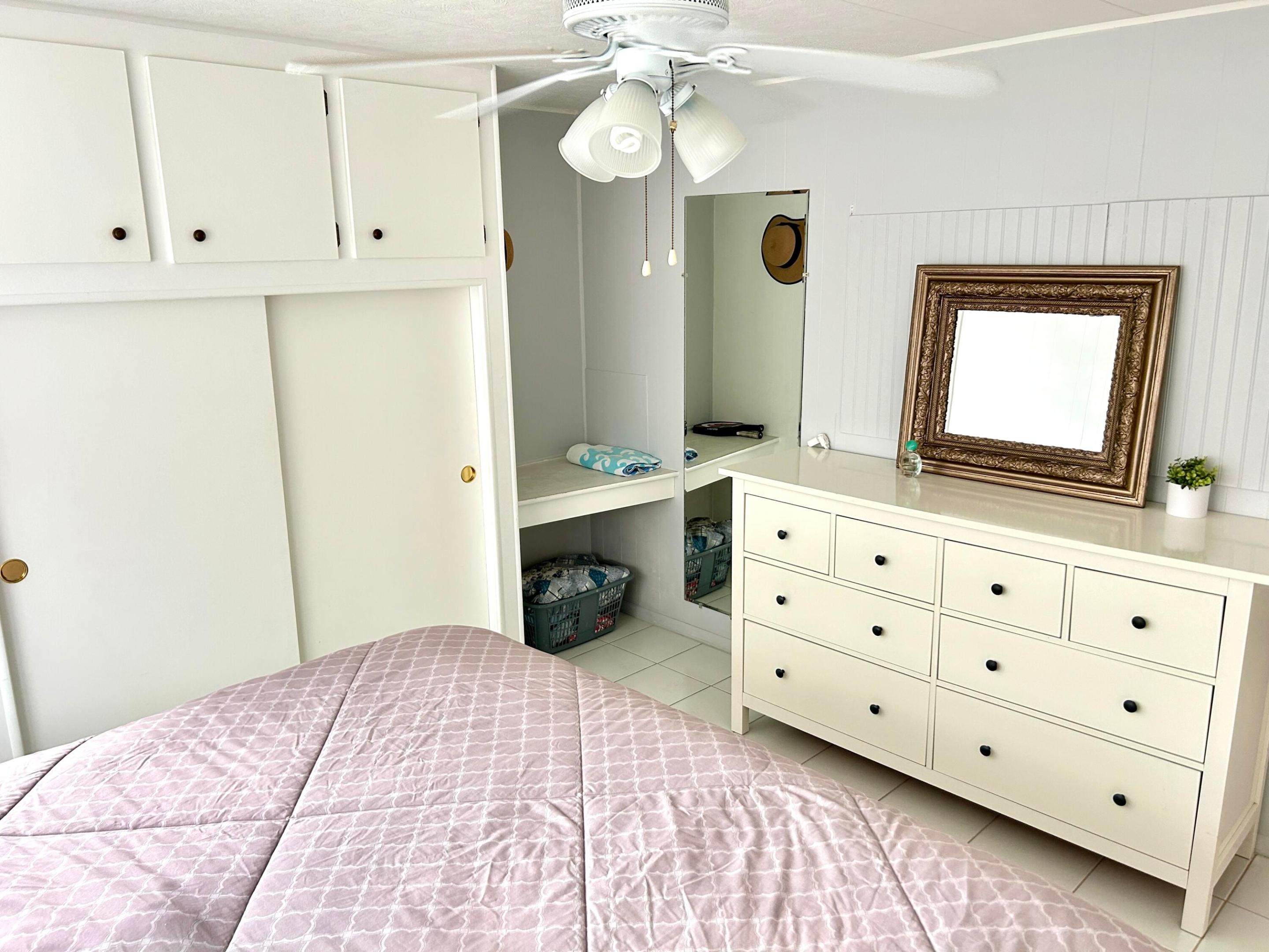 Orangebrook Harbor - Residential