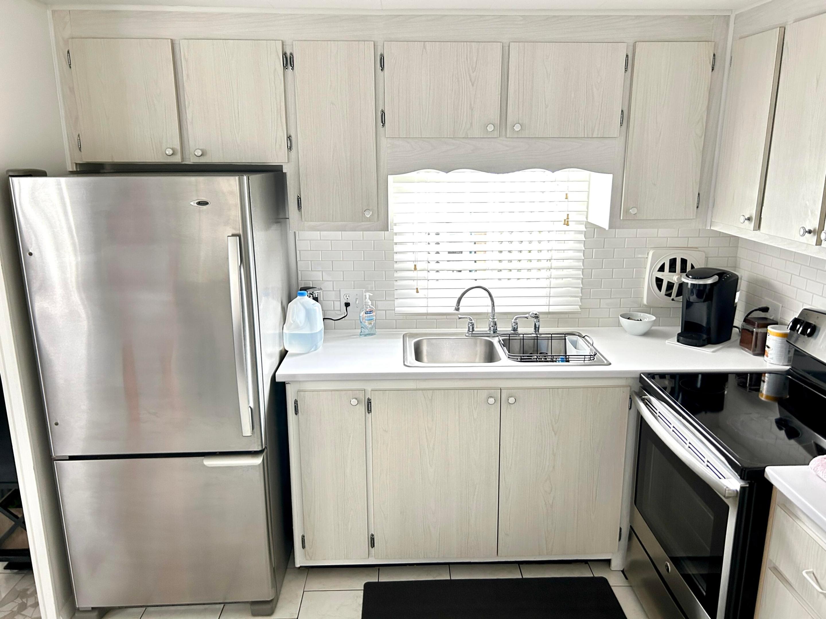 Orangebrook Harbor - Residential