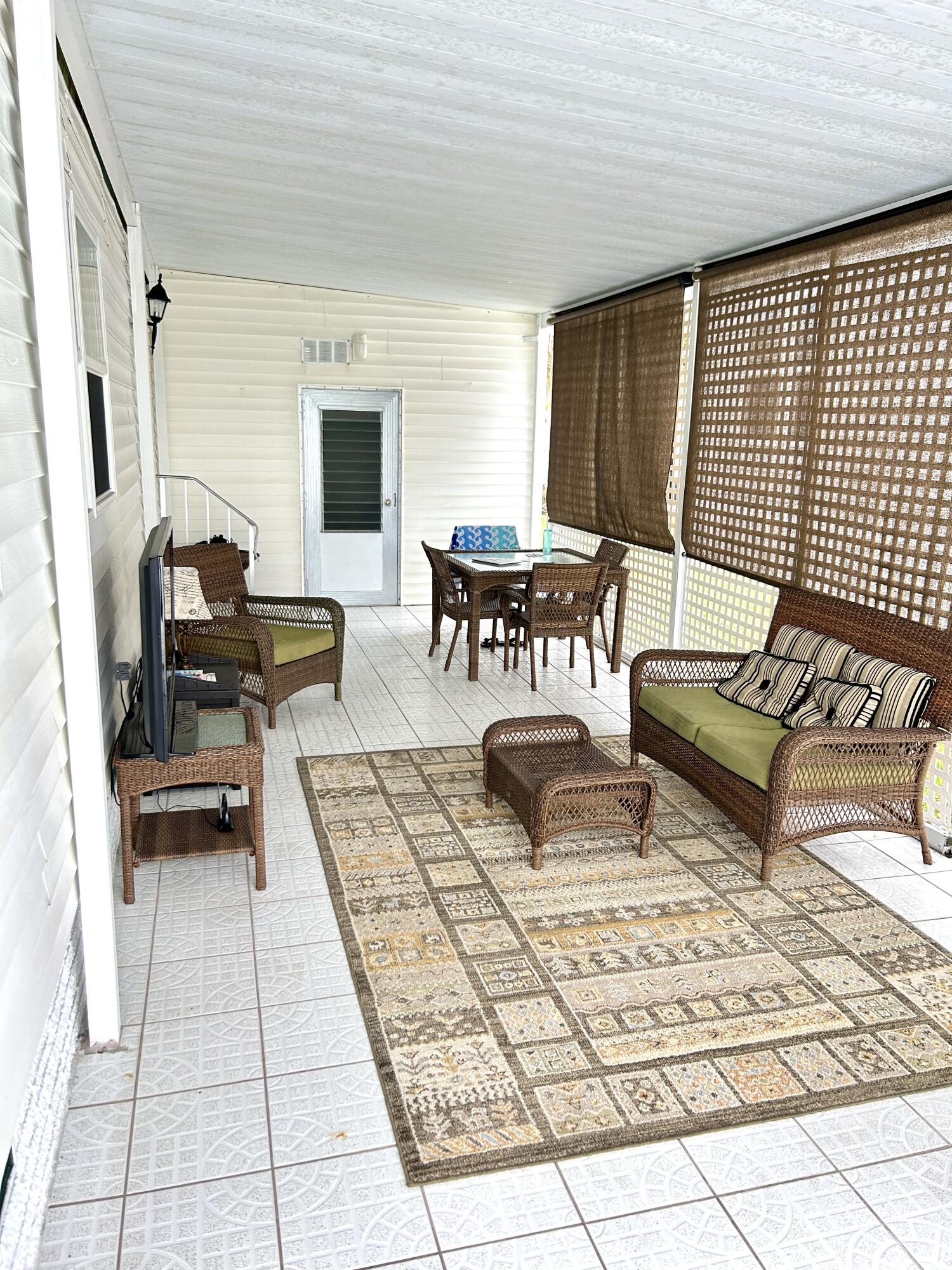 Orangebrook Harbor - Residential