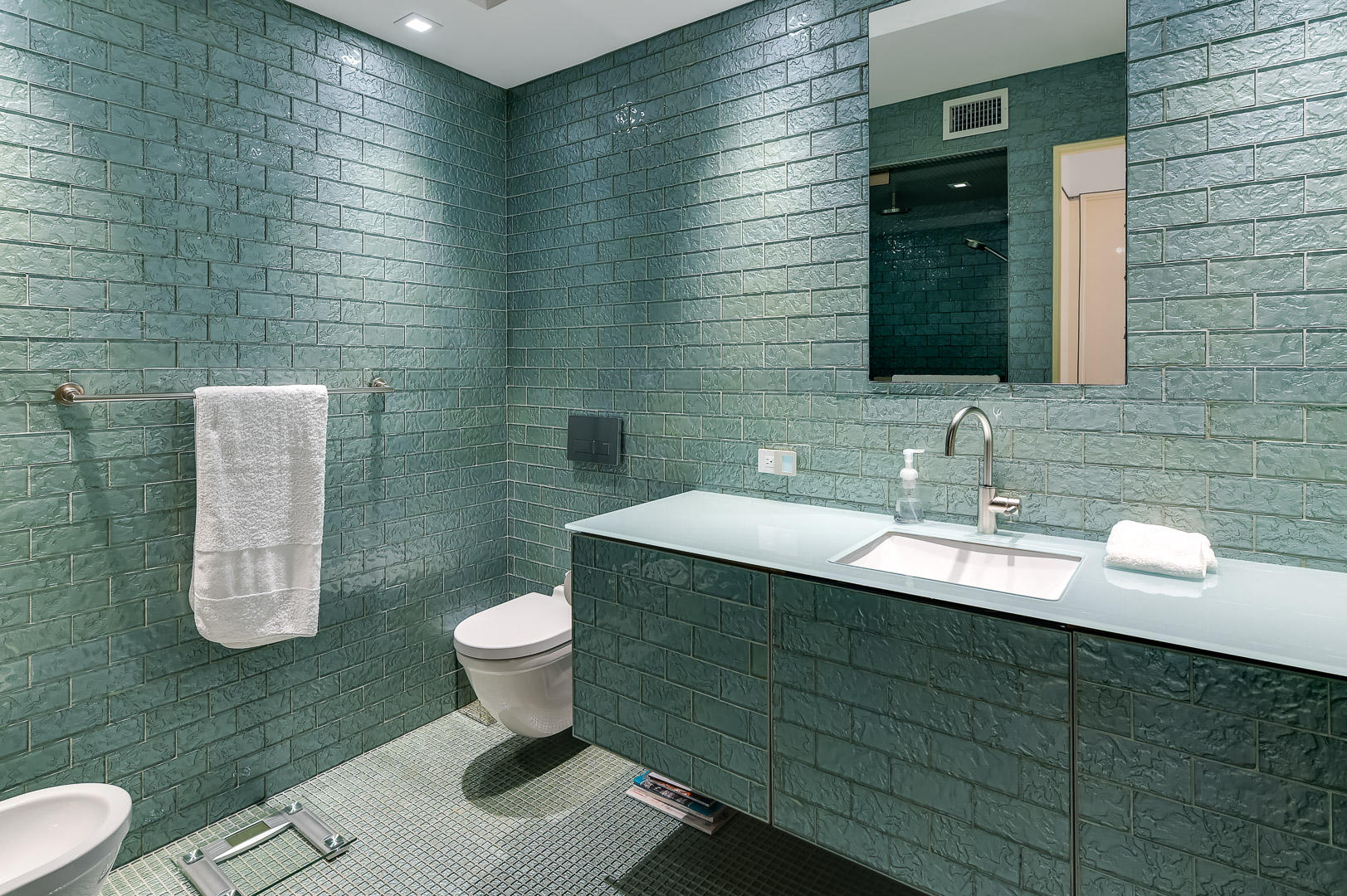 L'ERMITAGE PALM BEACH CONDO - Residential