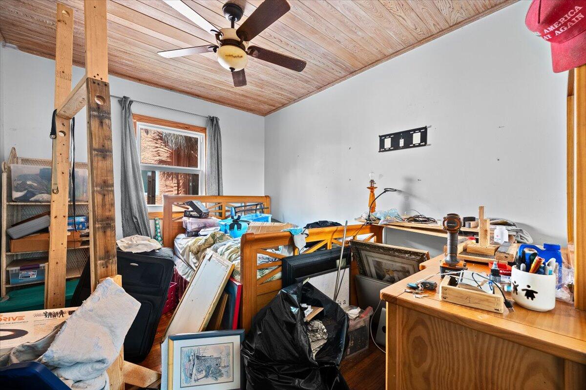 LAKEWOOD WEST - Residential