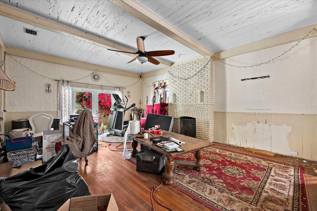 Photo of 418 E Lakewood Road, West Palm Beach, FL 33405 (MLS # B26003642)