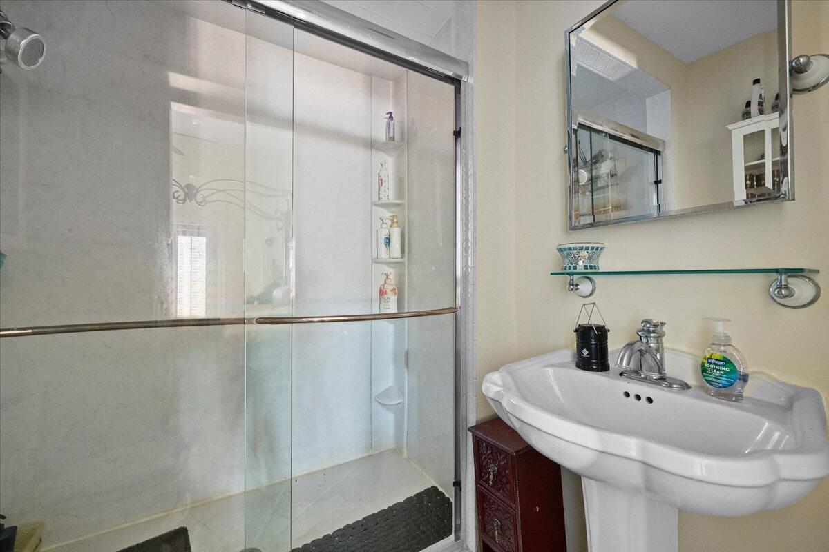 LAKEWOOD WEST - Residential