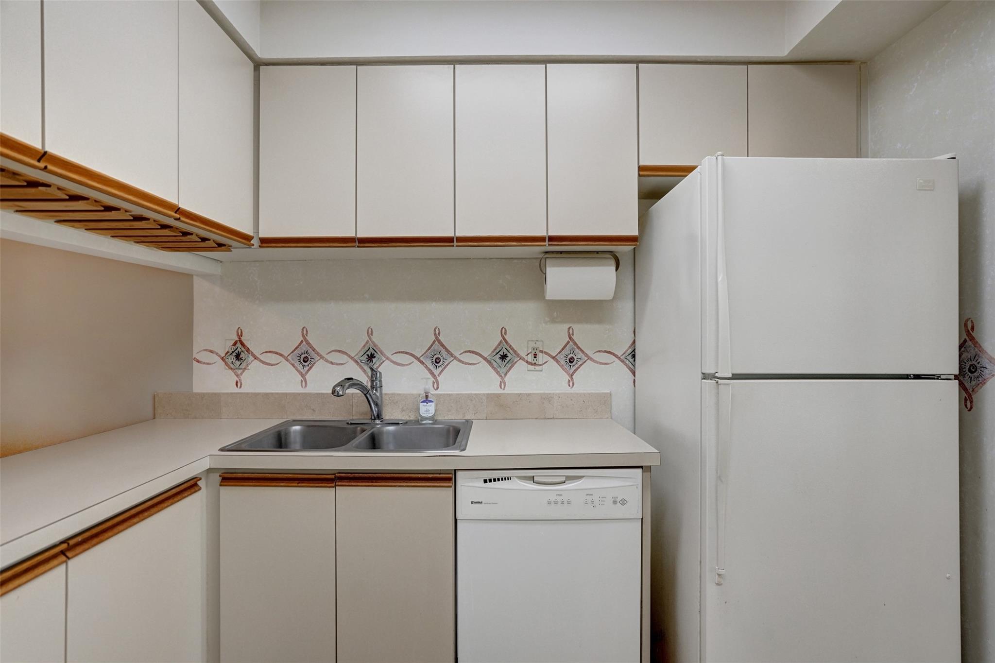 Cabana Bay Village - Residential