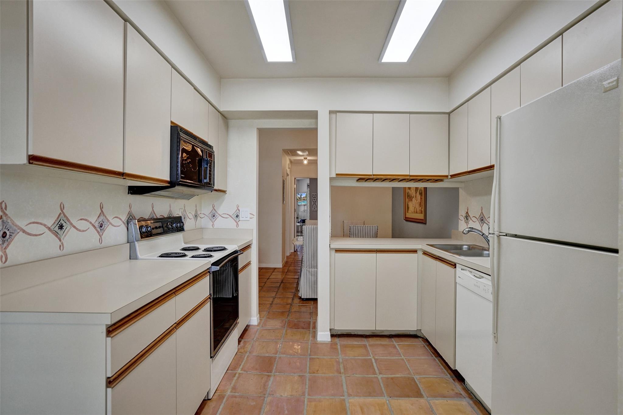 Cabana Bay Village - Residential