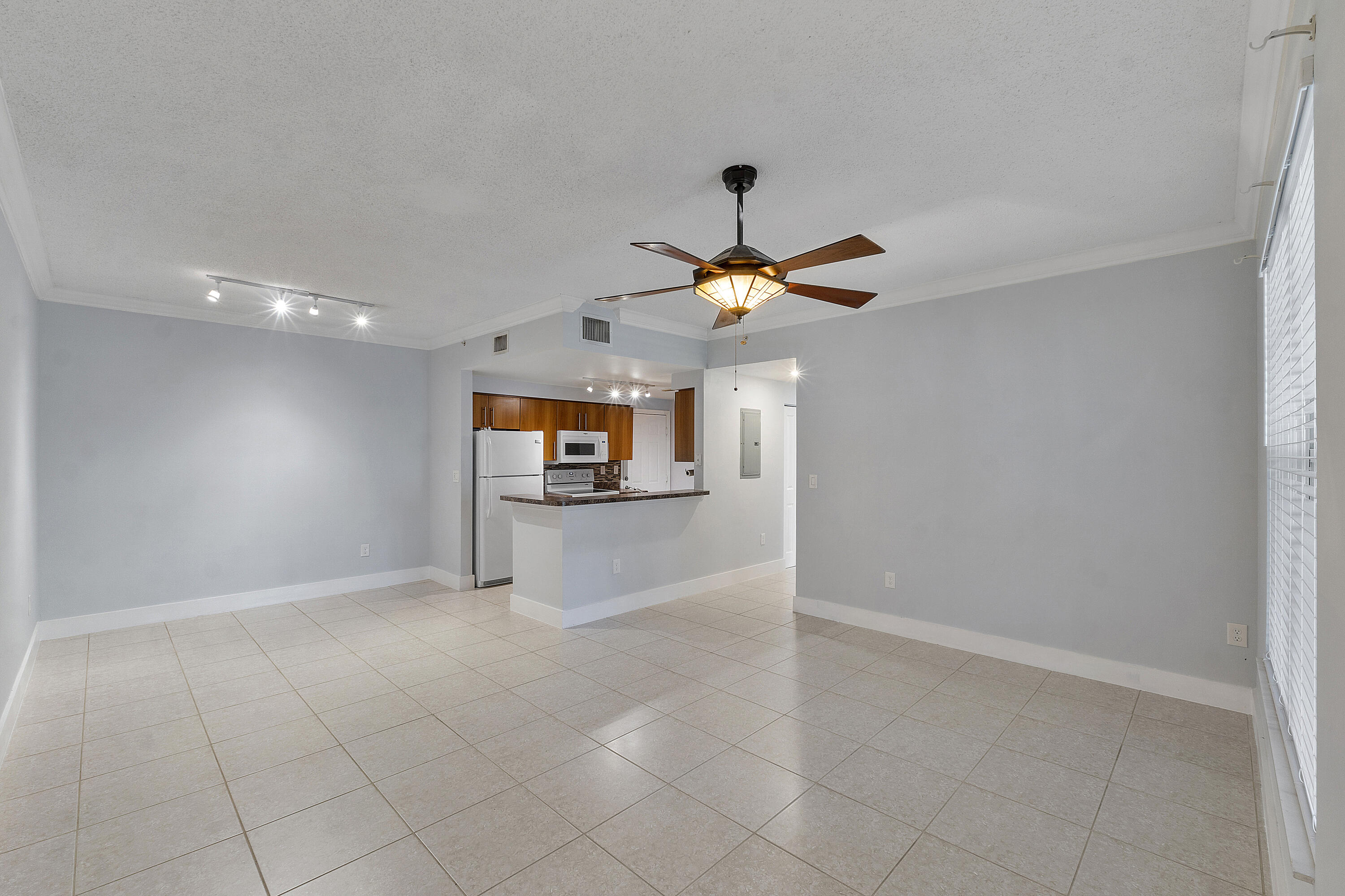 5980 W Sample Road 104
