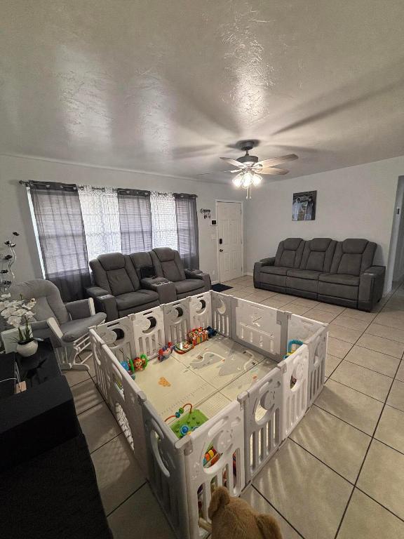 GOLFVIEW HEIGHTS 8 - Residential