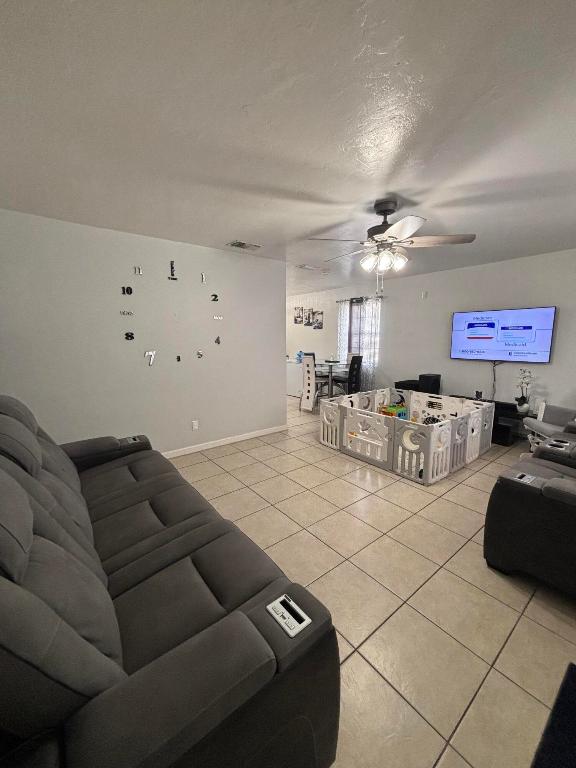 GOLFVIEW HEIGHTS 8 - Residential