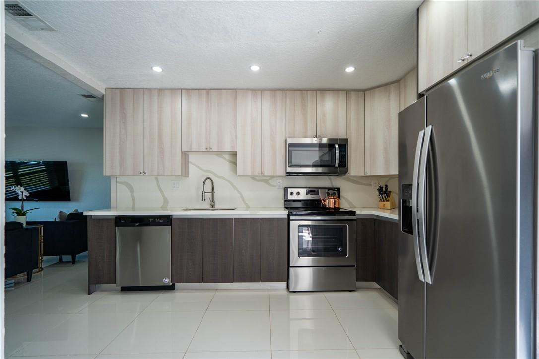 NORTH ANDREWS TERRACE SEC - Residential