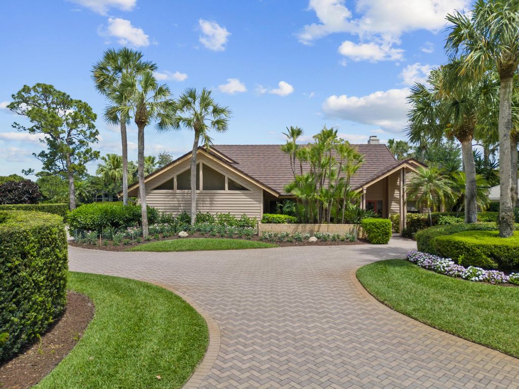 Photo of 5000 SE Burning Tree Circle, Stuart, FL 34997 (MLS # R10976564)