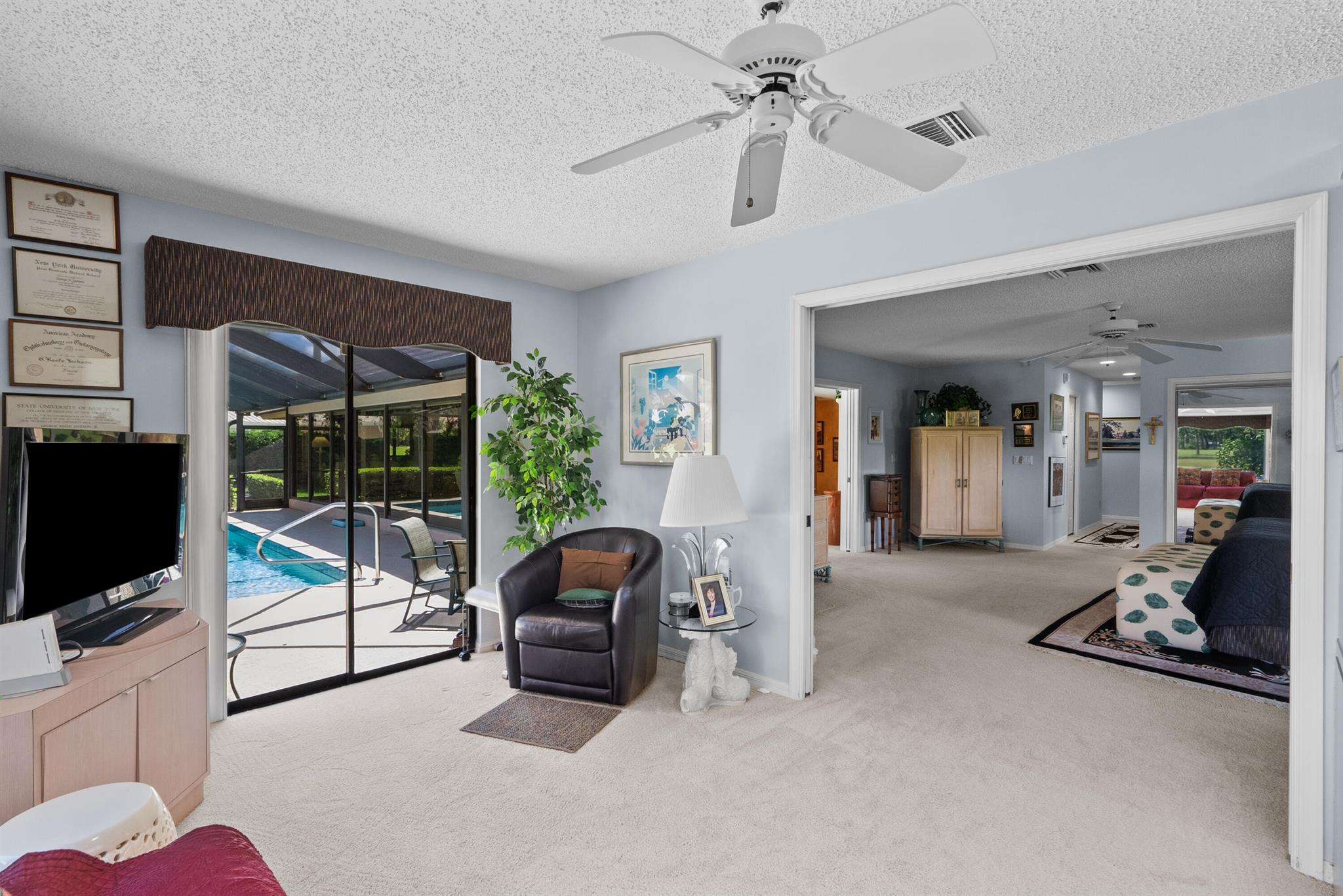 MARINER SANDS COUNTRY CLUB - Residential