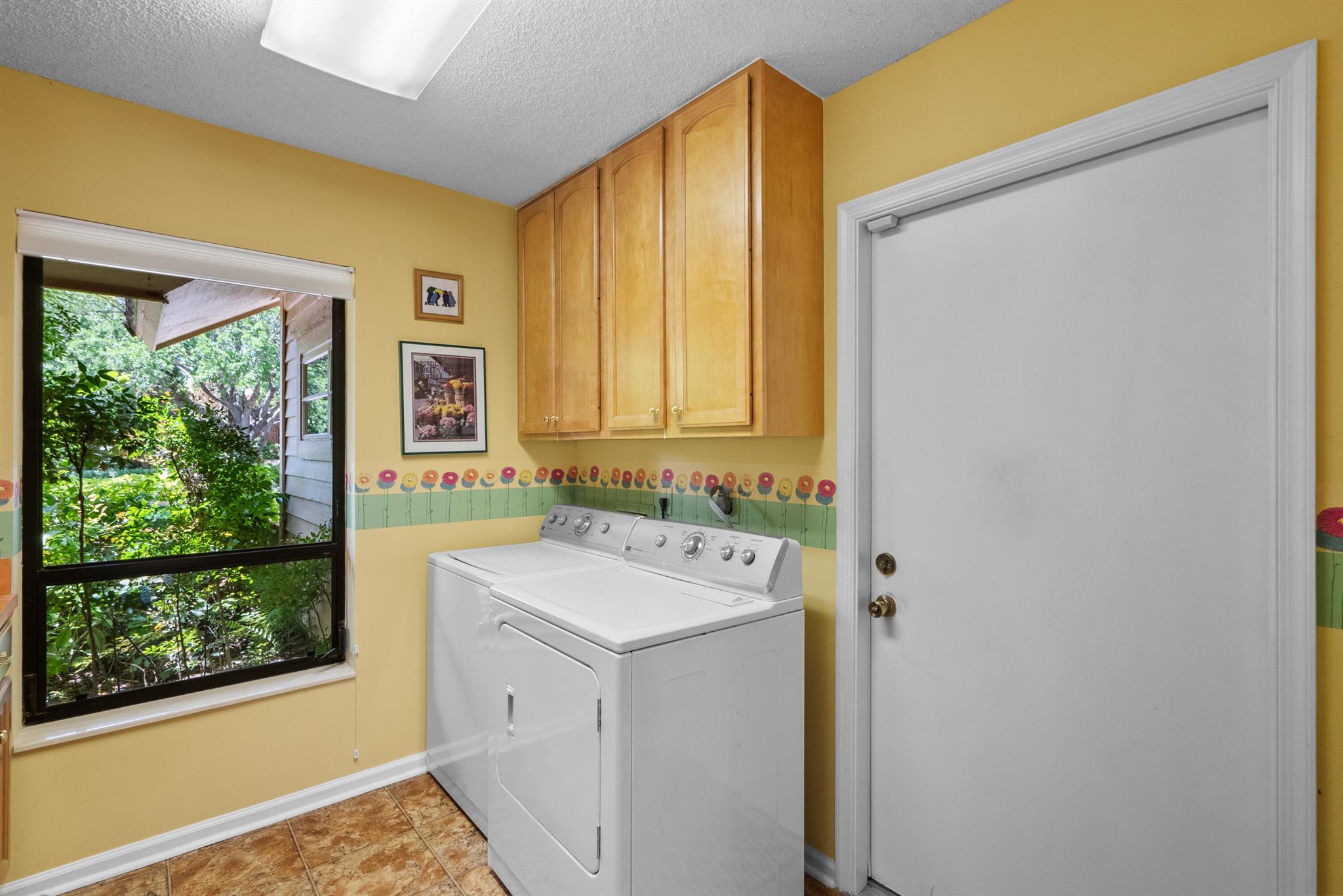 MARINER SANDS COUNTRY CLUB - Residential