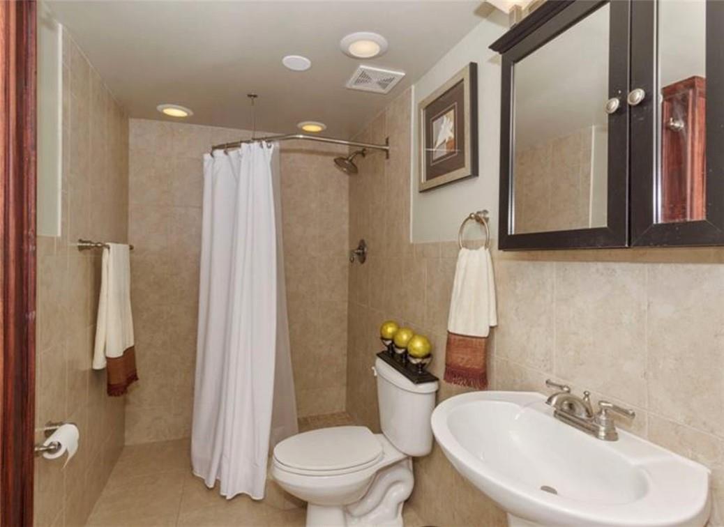 Embarcadero Condo - Residential Lease