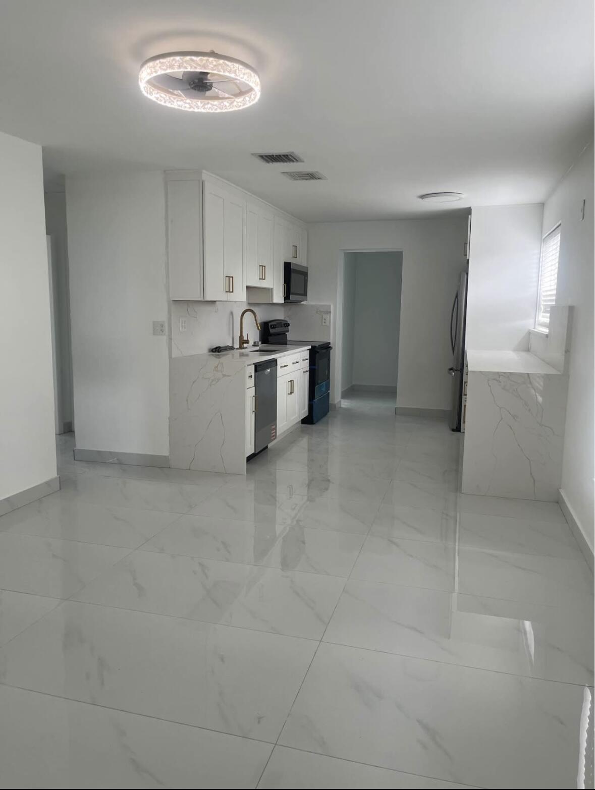 PLAYLAND VILLAGE SEC 2 - Residential Lease