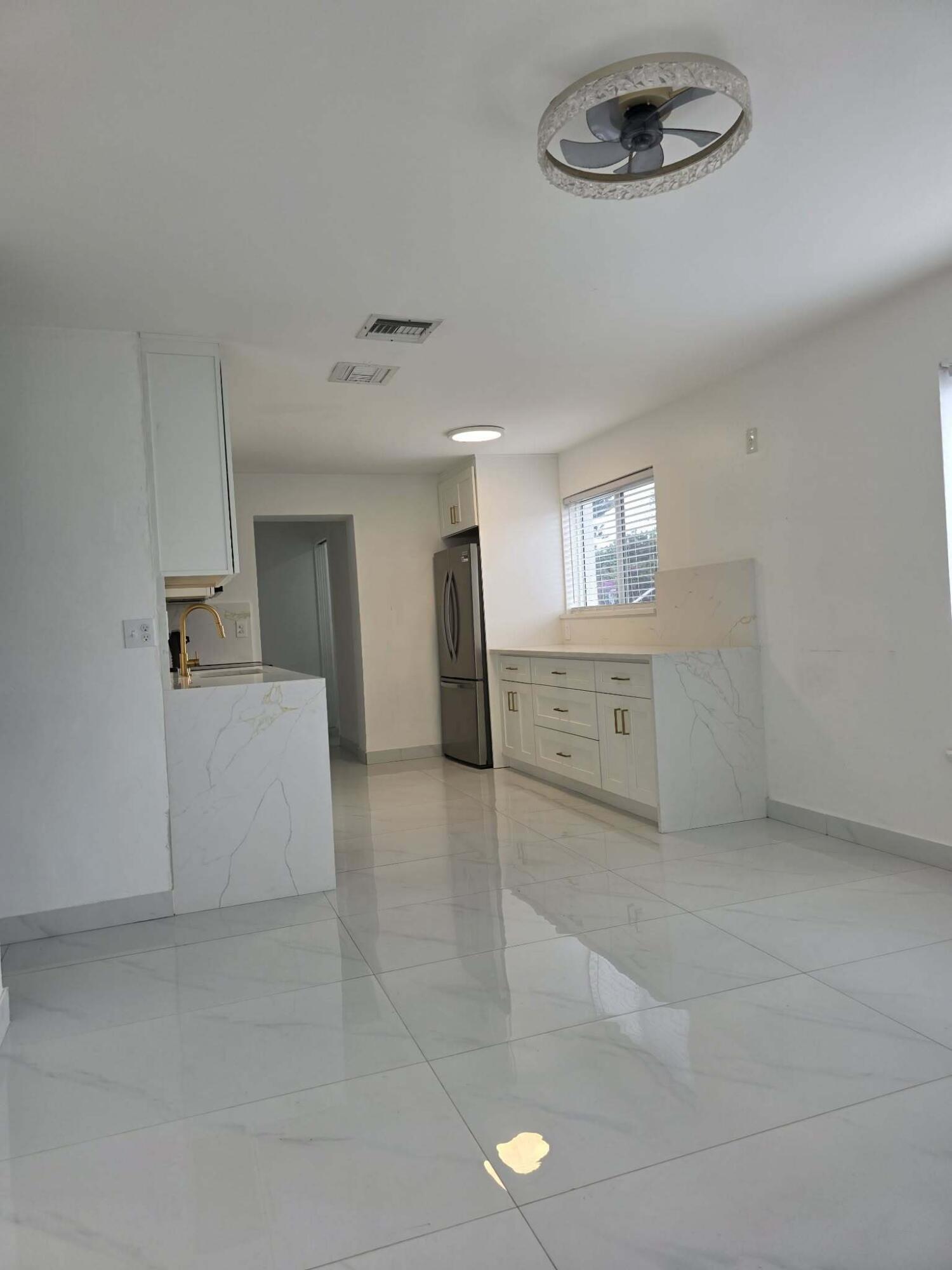 PLAYLAND VILLAGE SEC 2 - Residential Lease