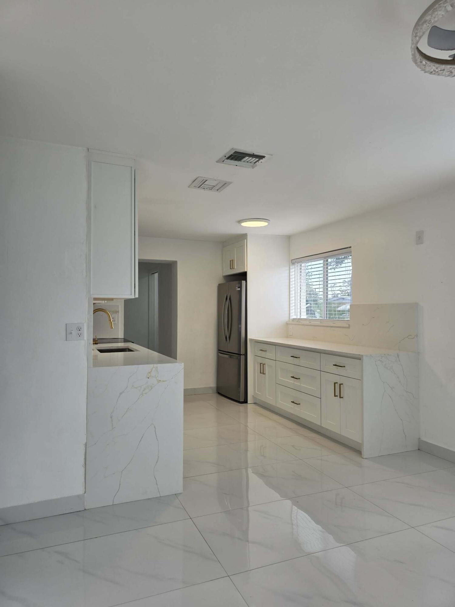 PLAYLAND VILLAGE SEC 2 - Residential Lease