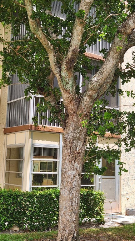 700 SE 6th Avenue 205