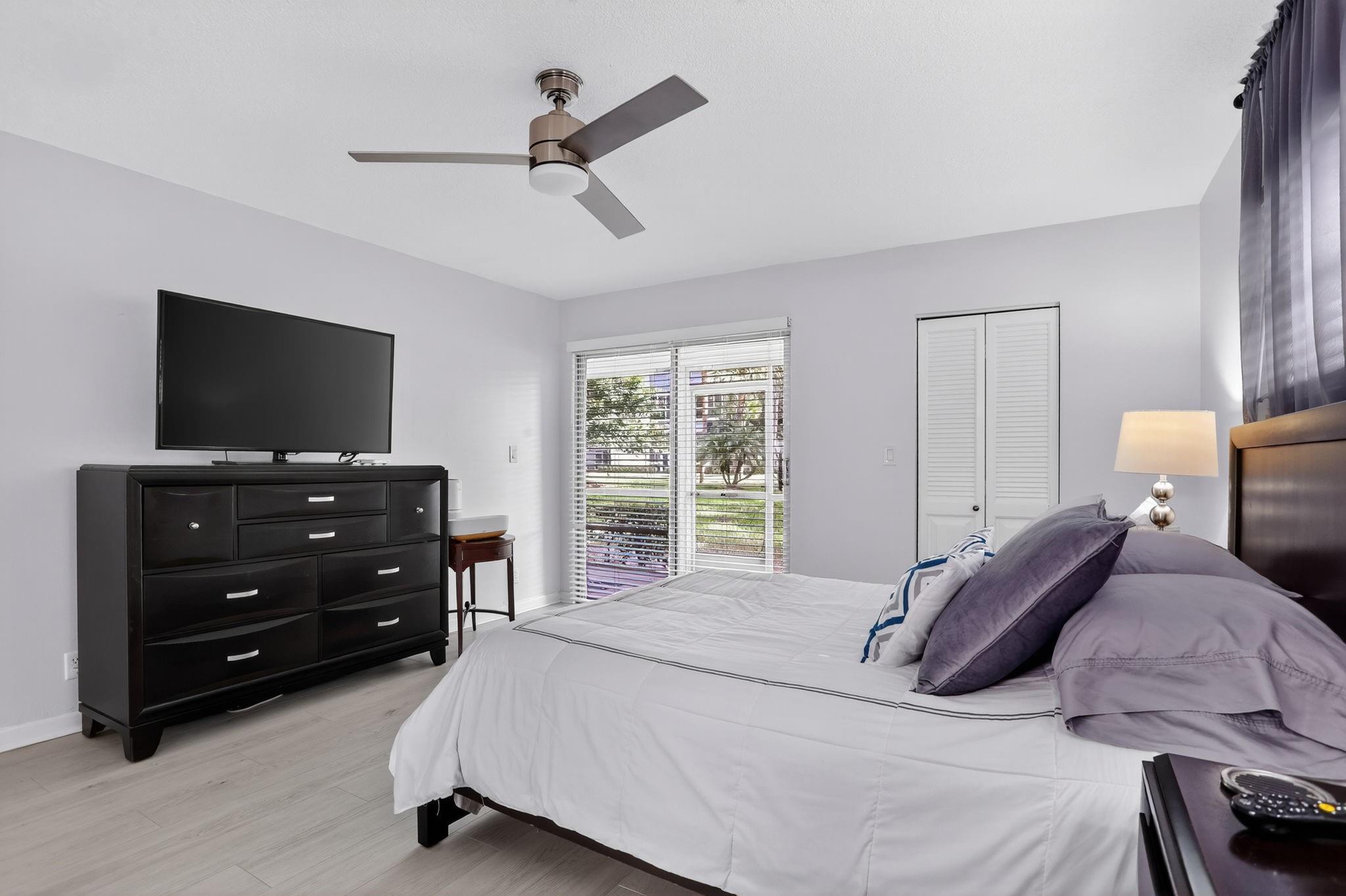 WYNMOOR GOLF VILLAGE - Residential