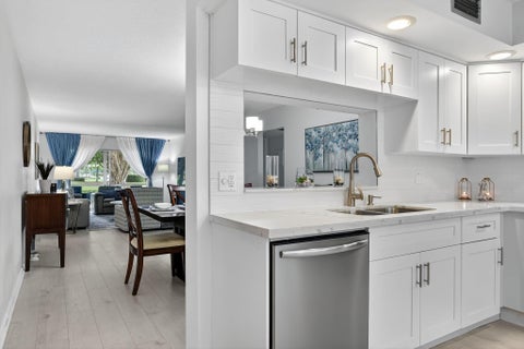 Tiny photo for 2302 Lucaya Lane #O1, Coconut Creek, FL 33066 (MLS # F10536398)