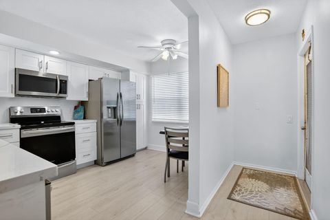 2302 Lucaya Lane O1 Coconut Creek FL 33066