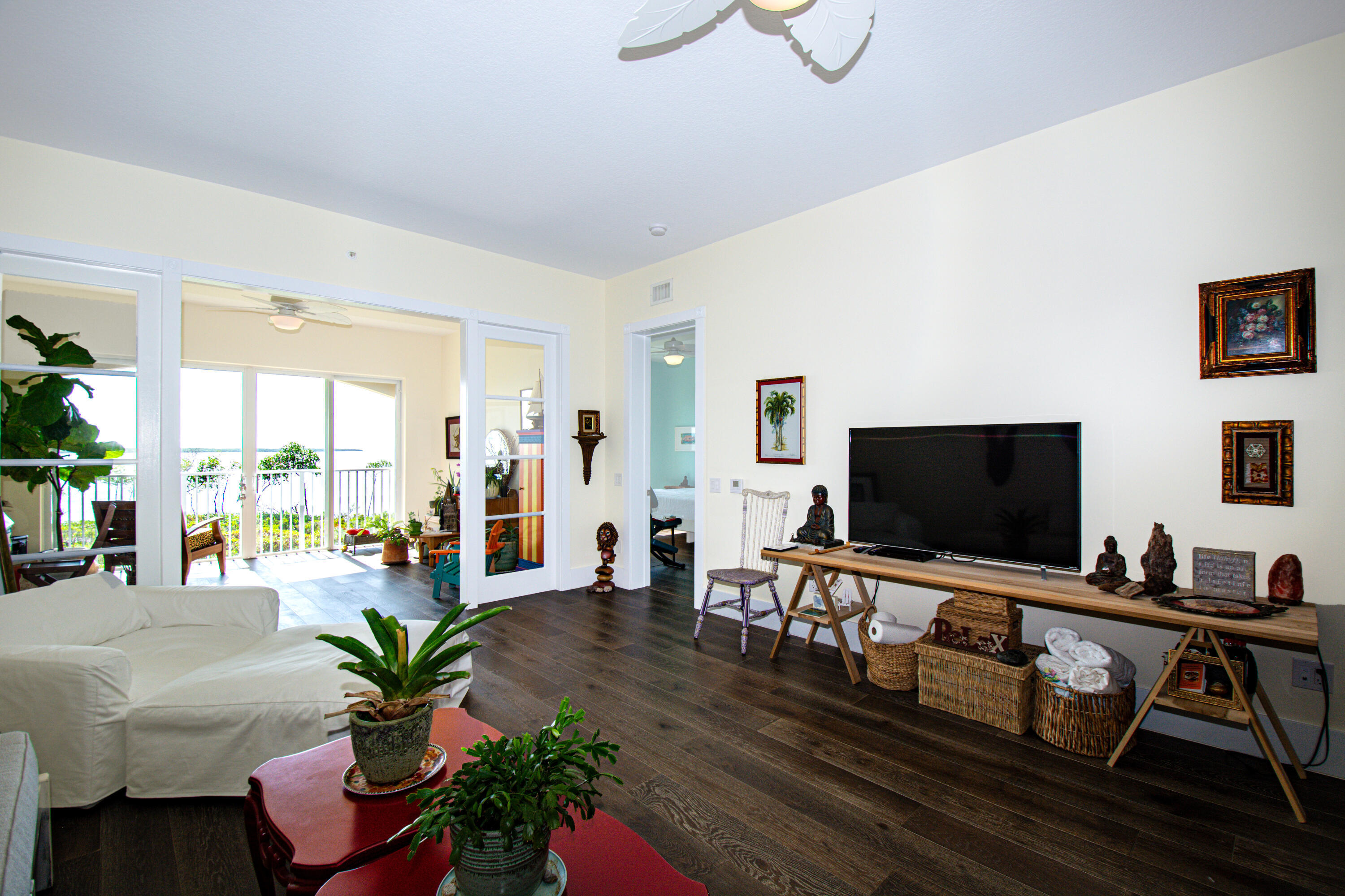 HARBOUR ISLE AT HUTCHINSON ISLAND WEST - Residential
