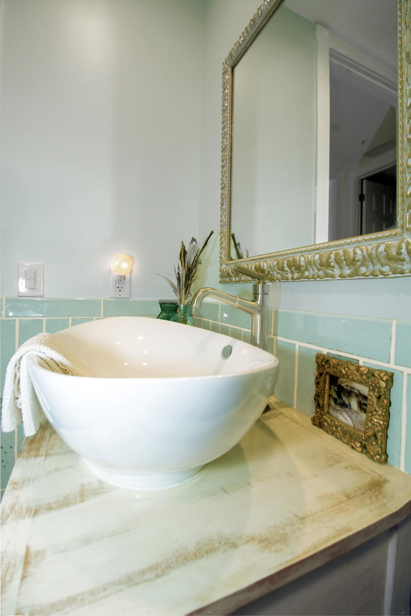HARBOUR ISLE AT HUTCHINSON ISLAND WEST - Residential