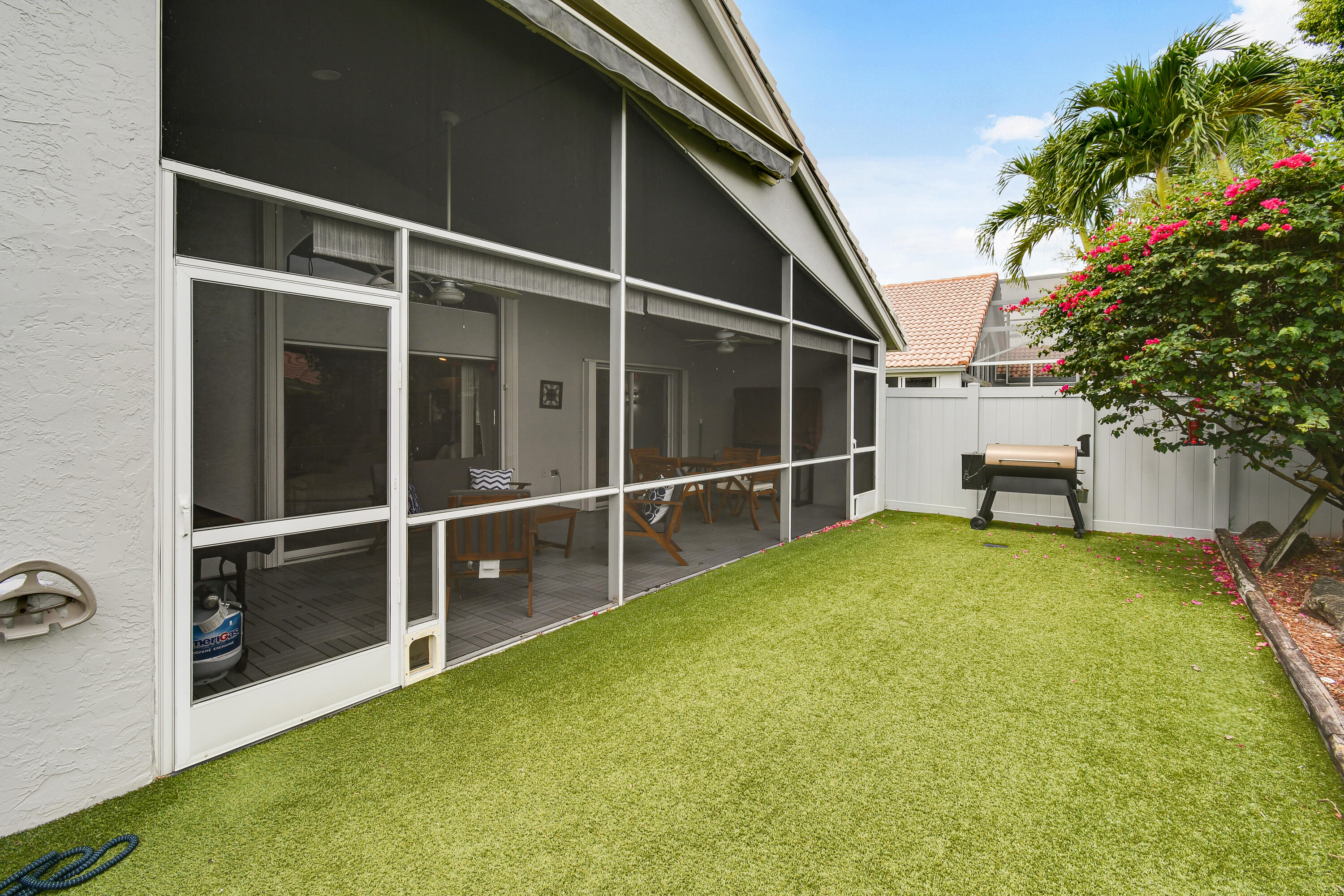 WELLINGTONS EDGE - Residential