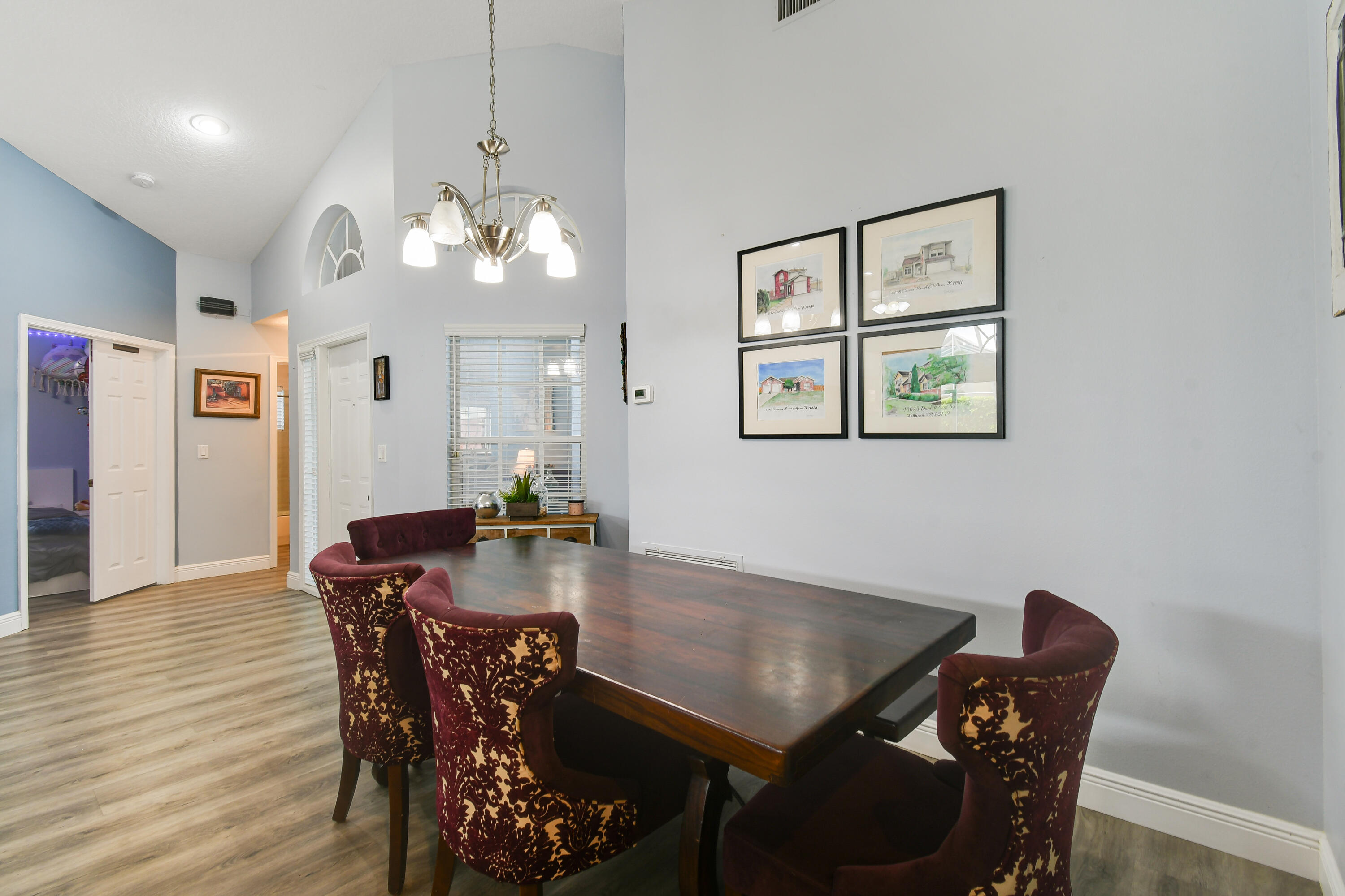 WELLINGTONS EDGE - Residential