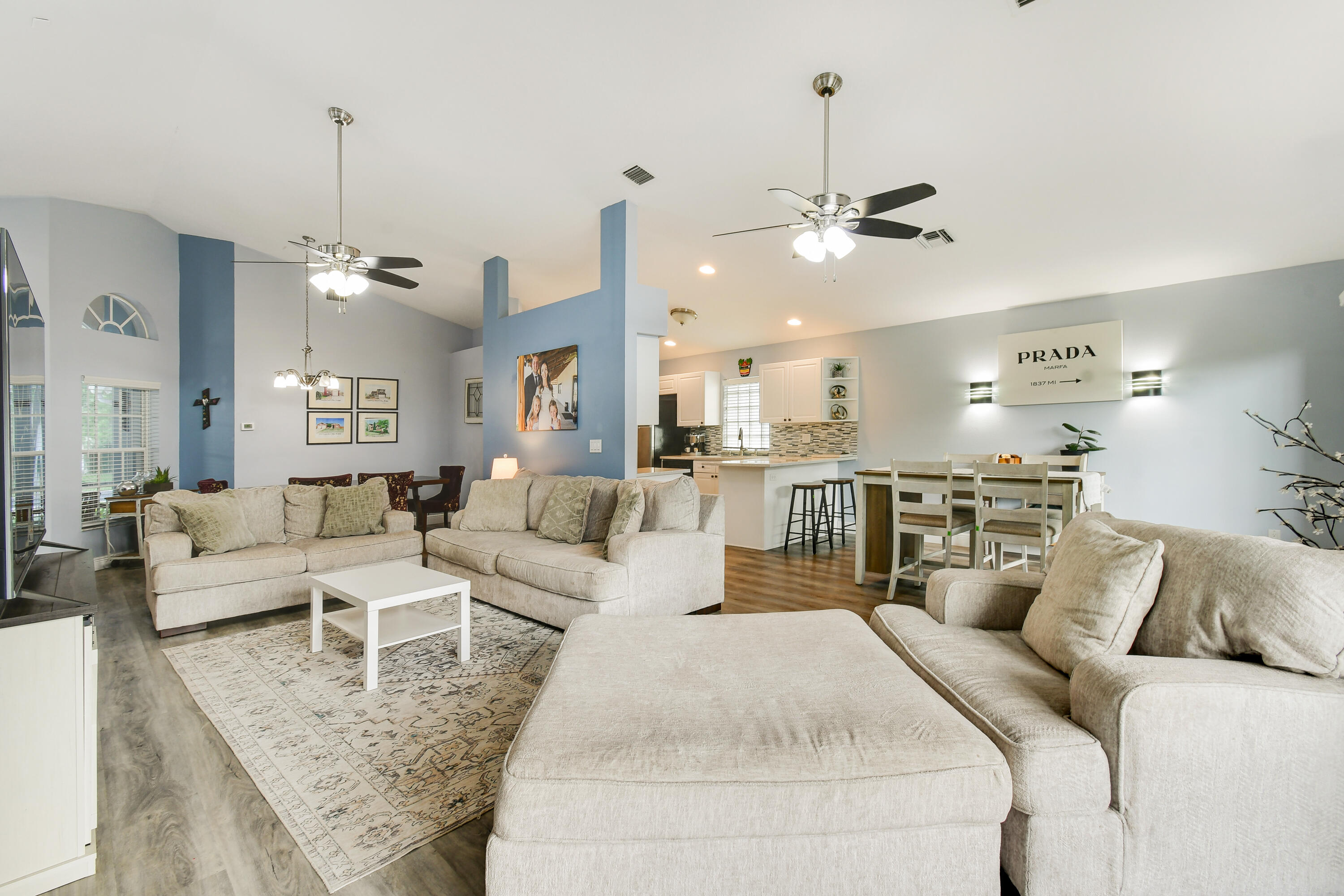 WELLINGTONS EDGE - Residential