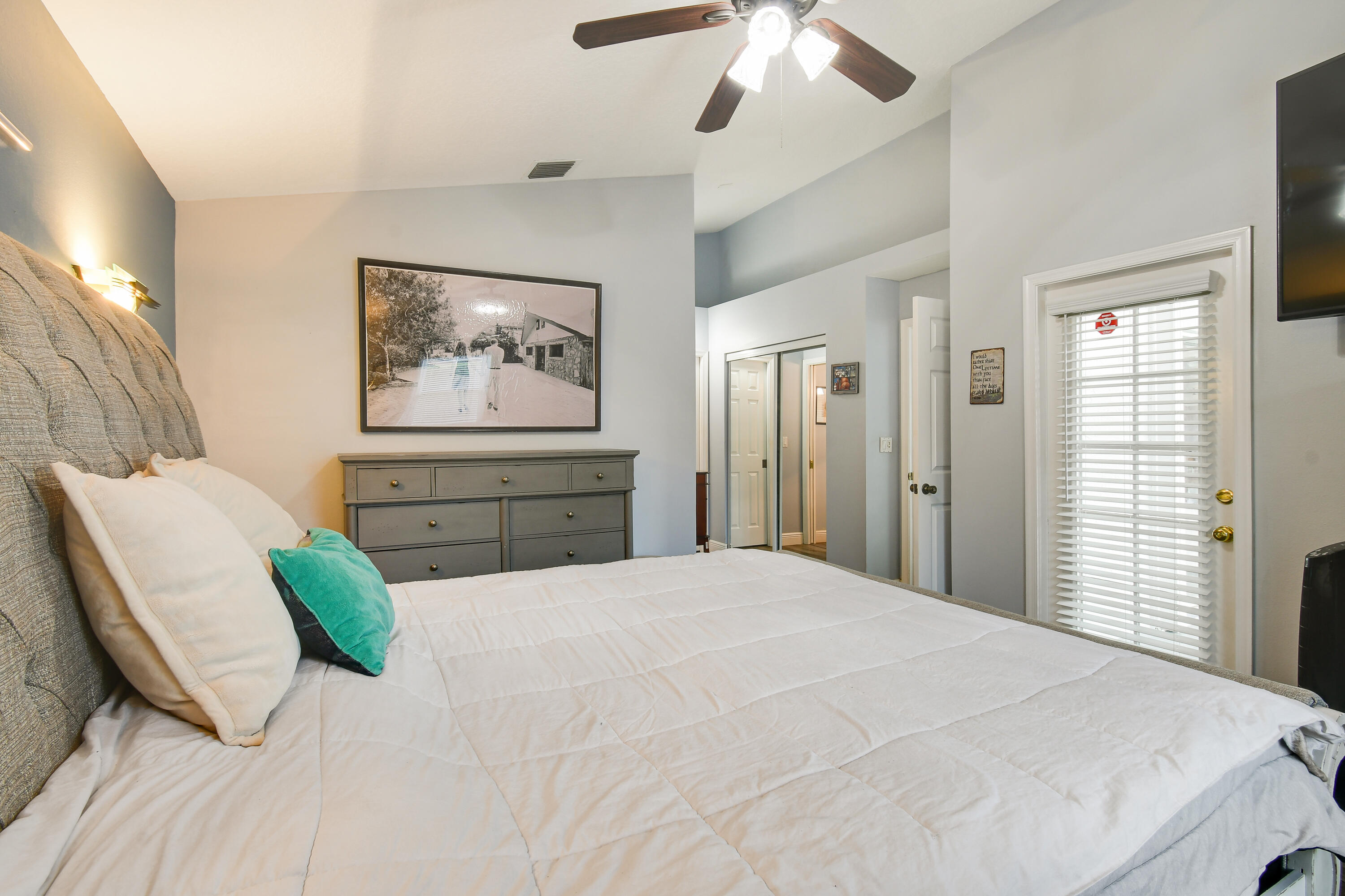 WELLINGTONS EDGE - Residential