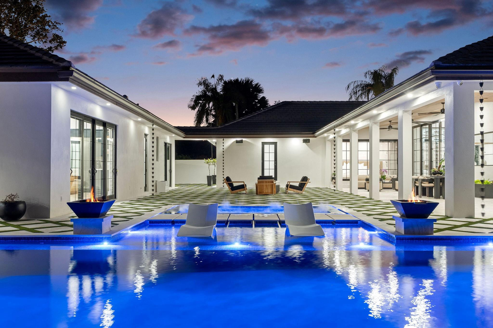 SUNSHINE RANCHES - Residential