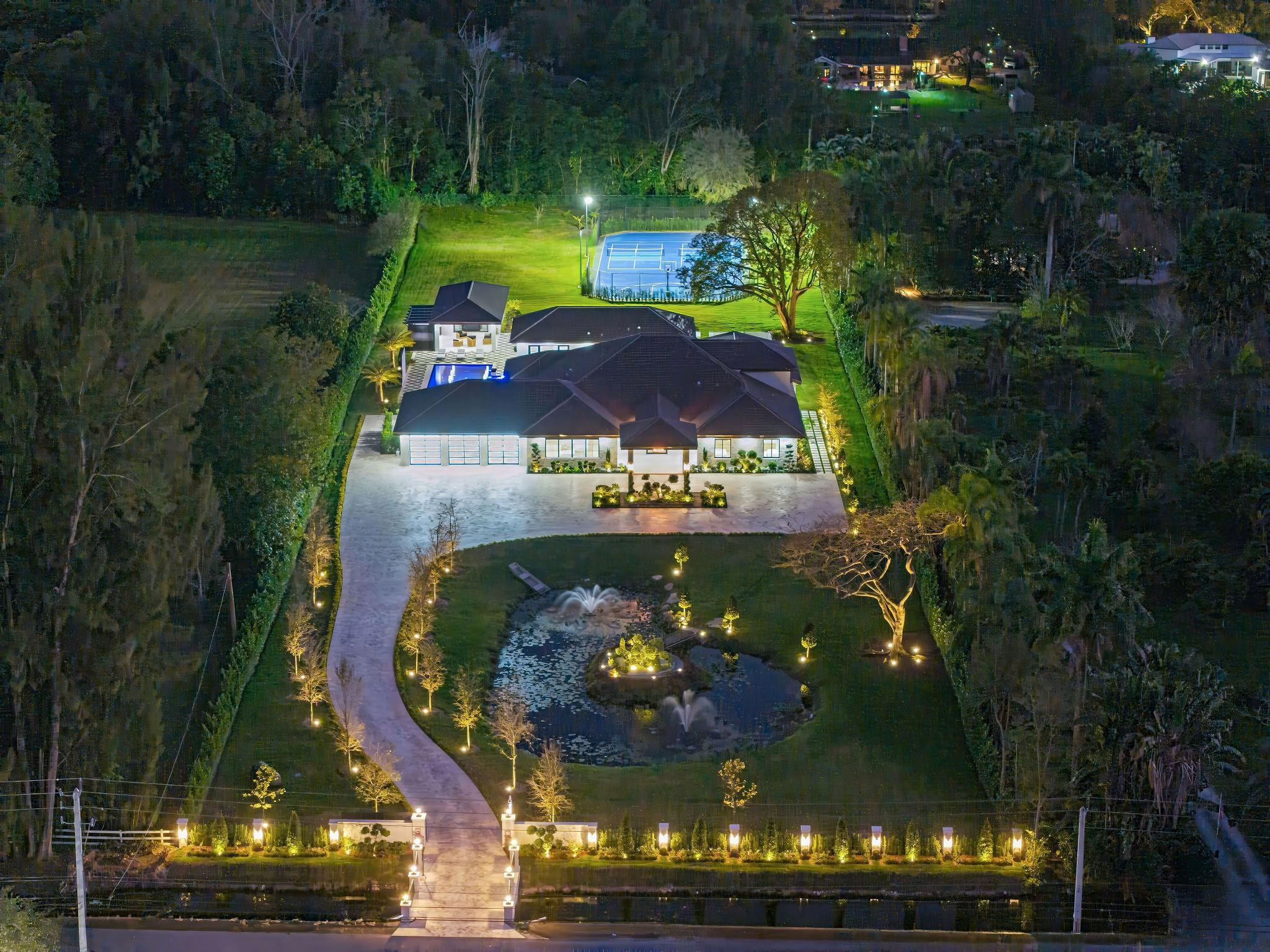 SUNSHINE RANCHES - Residential