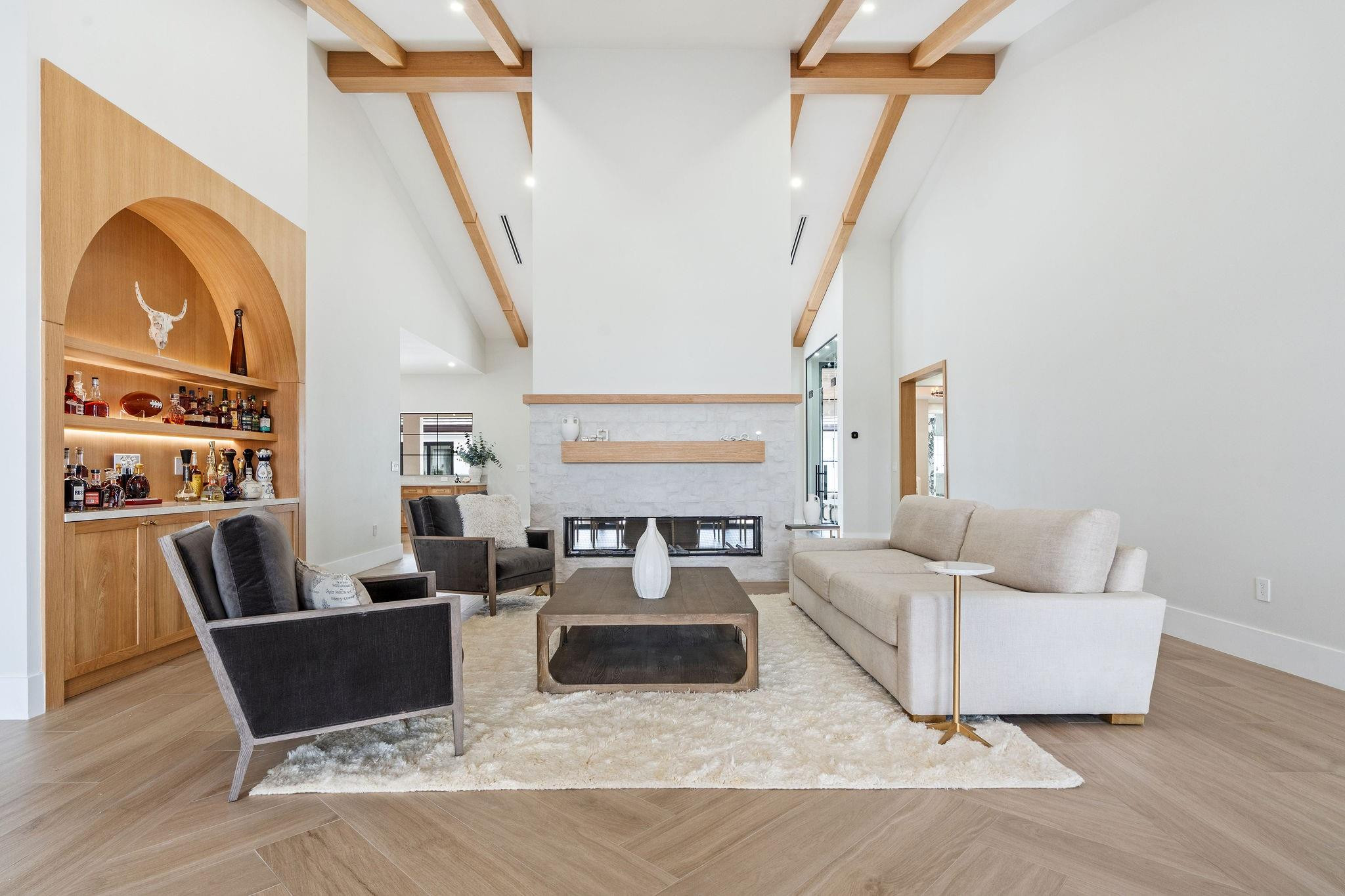 SUNSHINE RANCHES - Residential