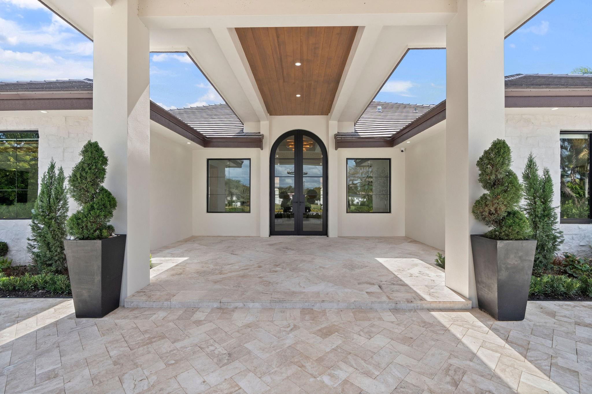 SUNSHINE RANCHES - Residential