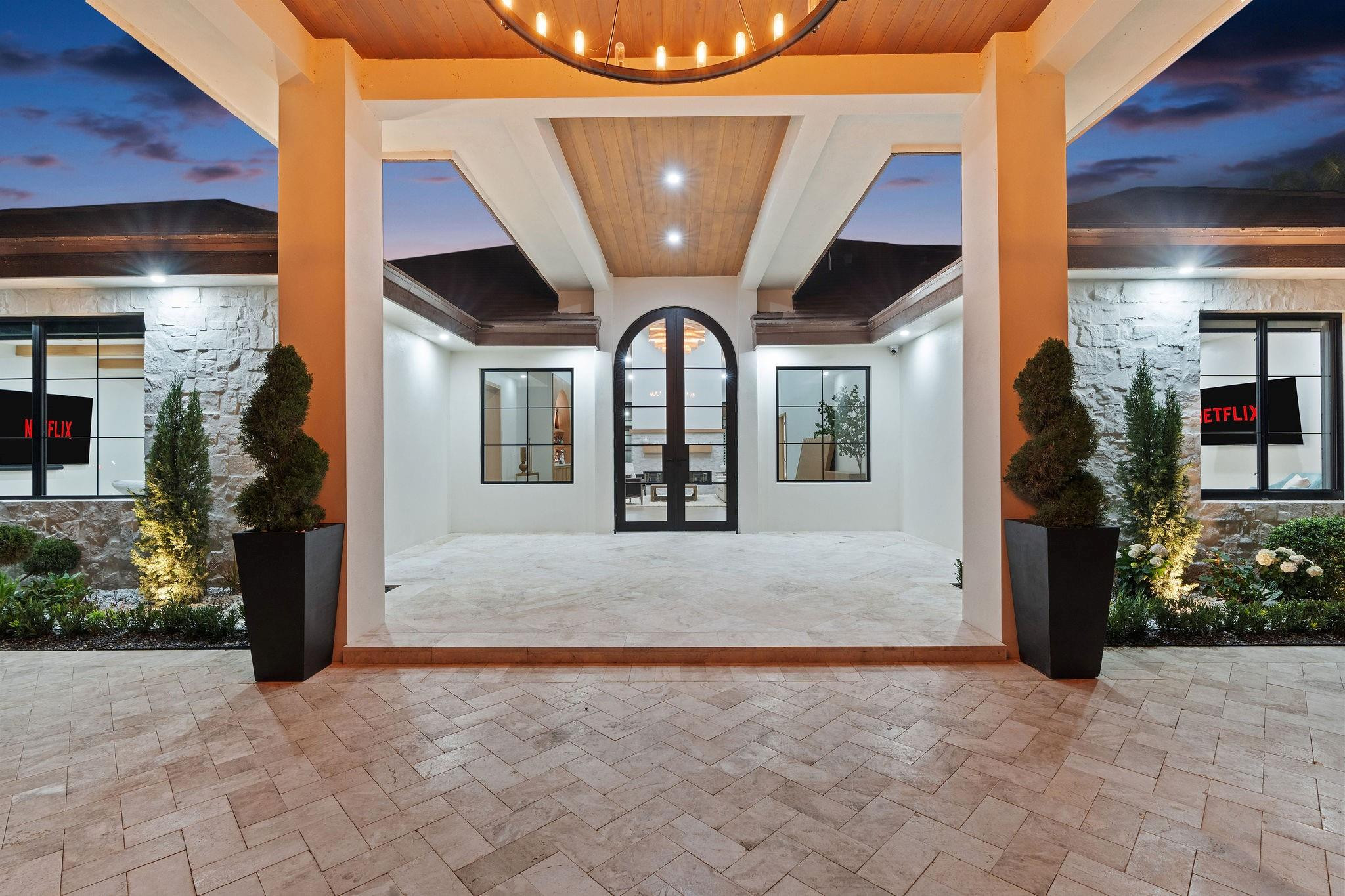 SUNSHINE RANCHES - Residential