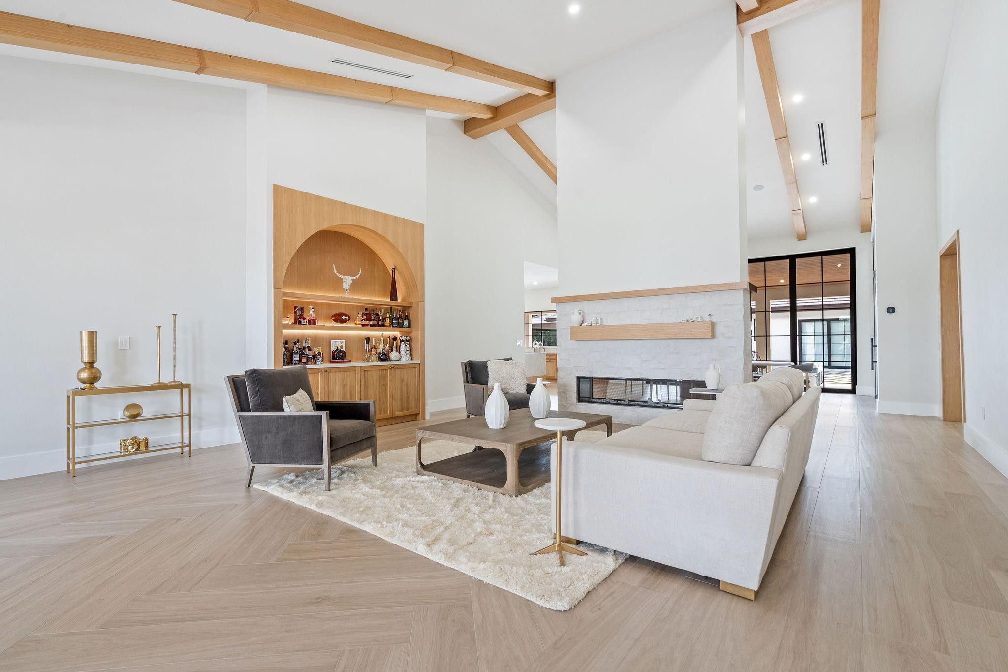 SUNSHINE RANCHES - Residential