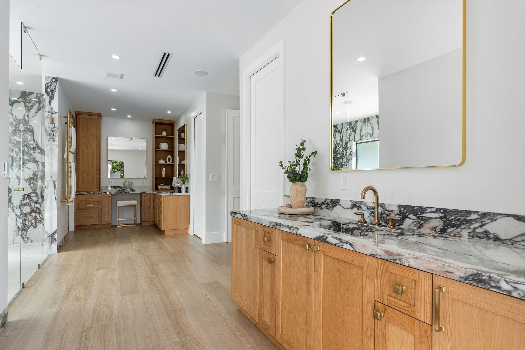 SUNSHINE RANCHES - Residential