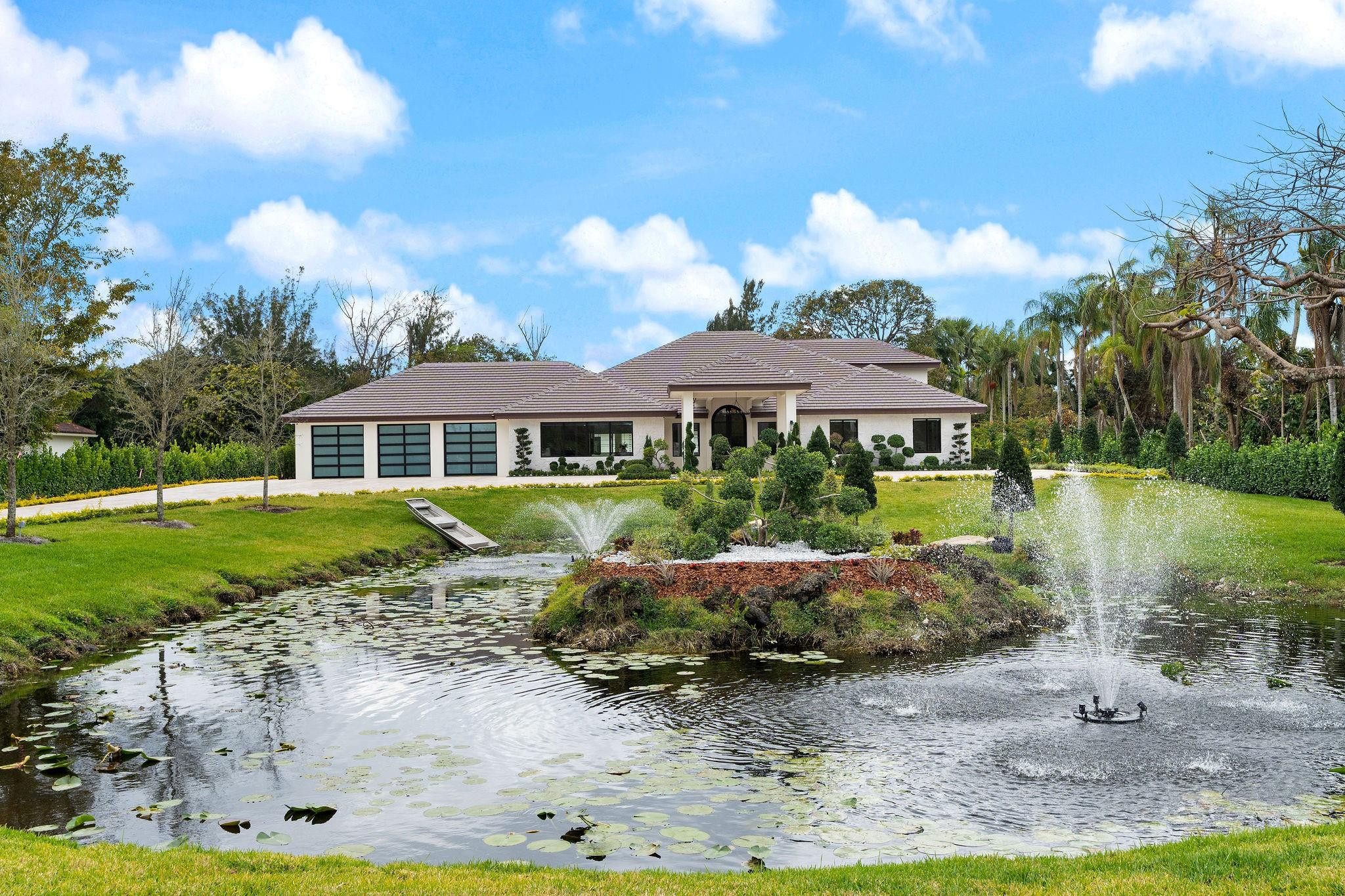 SUNSHINE RANCHES - Residential