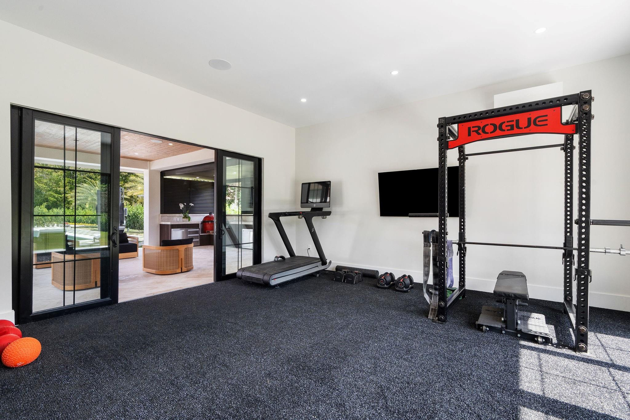 SUNSHINE RANCHES - Residential